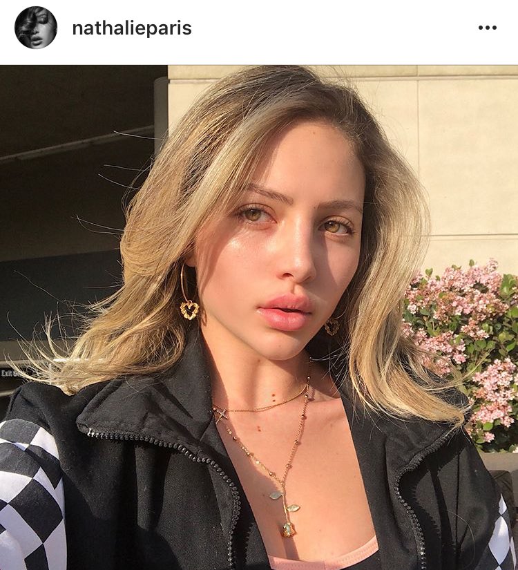 s222lee's tweet photo. #NathalieParis
コロンビアって美女多いなー🤔
ナタリーも最近痩せてさらに可愛さ増してる😍😍 https://t.co/pnlKIiHeNf