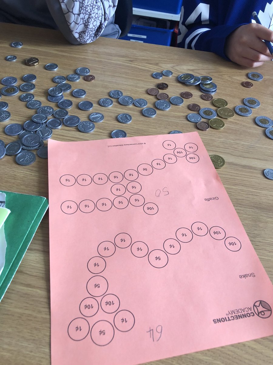 mrspGOALS's tweet photo. More Money 💰 Math!! Room 18 bankers are getting very good at this math skill... very proud! #math #EIPS #money #goals5/6 https://t.co/6C13XqzMiq