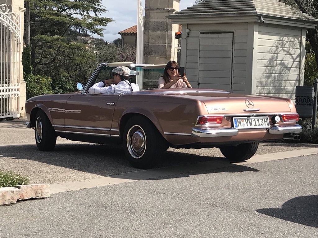 juampi1962's tweet photo. Comenzó el 2° Mercedes-Benz JPN Classic Tour, ahora es en la Costa Azul en el sur de Francia 🇫🇷  Y esto es solo el principio de un viaje sin igual. https://t.co/x1LqBUMnVe