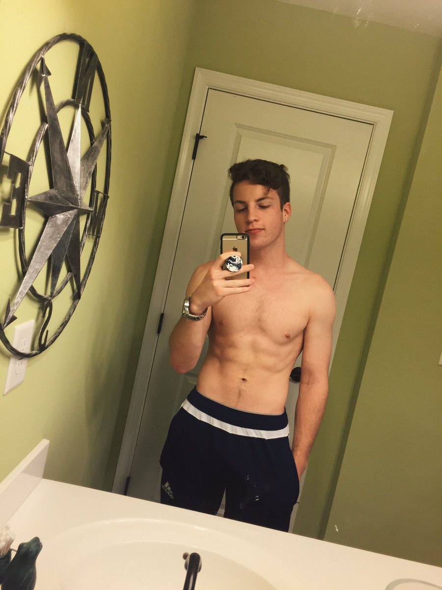 GeekinKeegan's tweet photo. Bi boyyy #wetheLGBT https://t.co/bHfC74daRm
