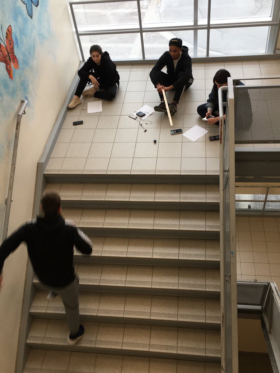 SJDBScience tweet media