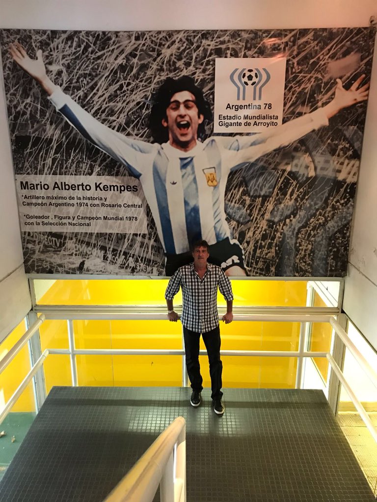 ESPNMarioKempes's tweet photo. Memorias !! Que lindo es recordar !! https://t.co/ieirXaji9o
