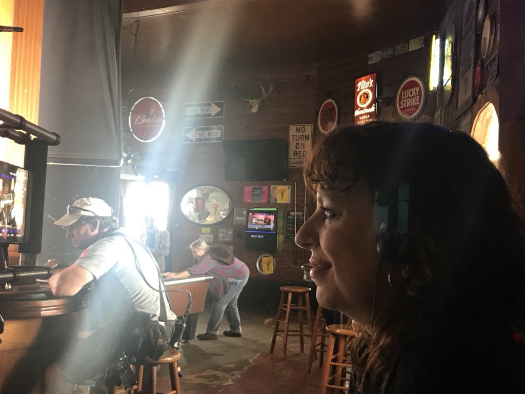 DeManeDavis's tweet photo. The #face of #female #filmmaker who was never given a chance to #direct #TV direct #QueenSugar #witness #joy #FemaleFilmmakerFriday aka #FemaleFilmmakerEveryDay here @shazbennett #Director #Episode305 #firstday @QueenSugarOWN @OWNTV https://t.co/PfoonrtQQ5