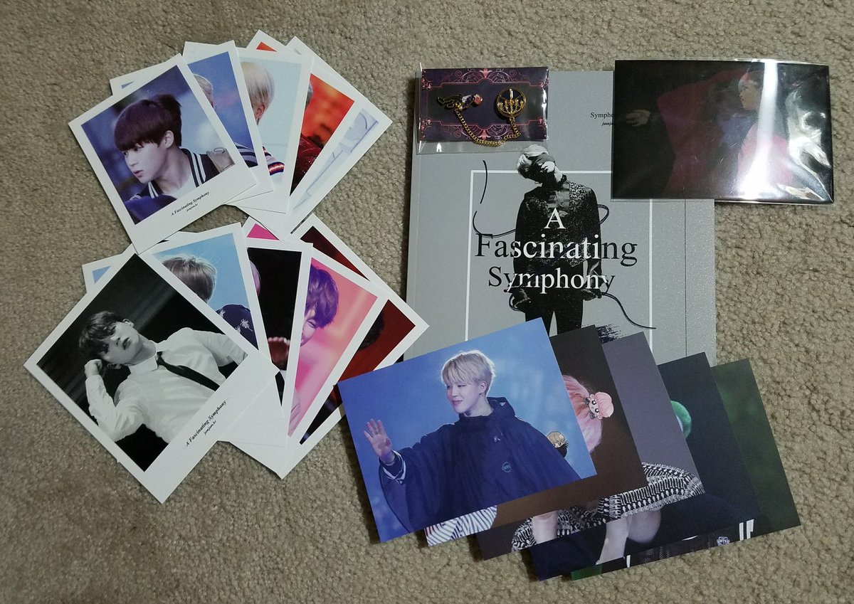 zofjsfkdn's tweet photo. I am so sorry this is so late, but thank you Pauline for holding all these GOs 😄 and thank you @parkjamjam_kr @analoveART @KMbadge_5813 @AlanoSivan @gguggu9ug @RM_045 @rmarma_bts for the beautiful goods 😍 the photos/art are stunning! #jikookgos https://t.co/XU888jbrrd