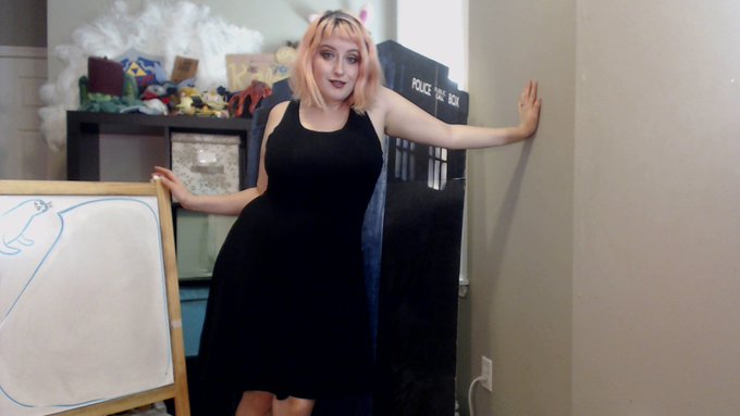 Eyooo!! Gonna enjoy some Taboo times tonight to get all ready for the weekend! Seeya soon! https://t