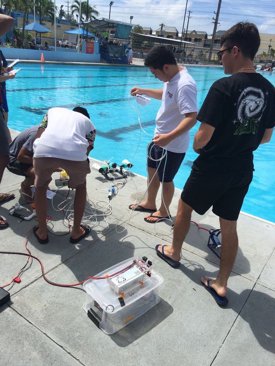 fdmsguam's tweet photo. Friars participating in the island wide robotics competition. https://t.co/D5xl0NumQ7