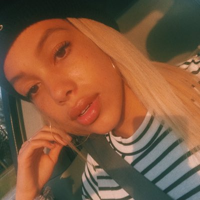 tyburtn's tweet photo. #NewProfilePic + 2 more #imblondenow 🦋🤭💓✨ https://t.co/Pso1aaOqCU