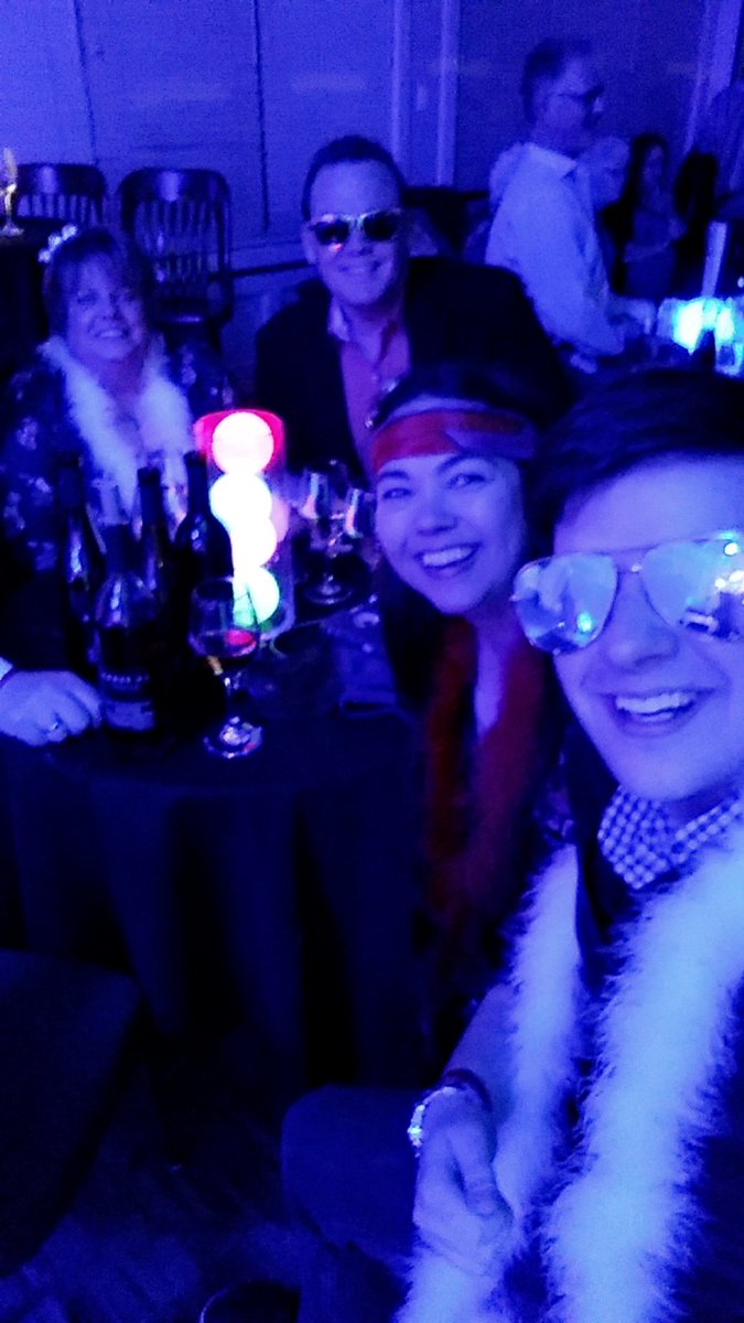 Jackkeenannews's tweet photo. Happy Friday! Still time to come join us for #fabbaulous at the Rochester Golf & Country Club #rochmn https://t.co/bu5bdnAwoJ