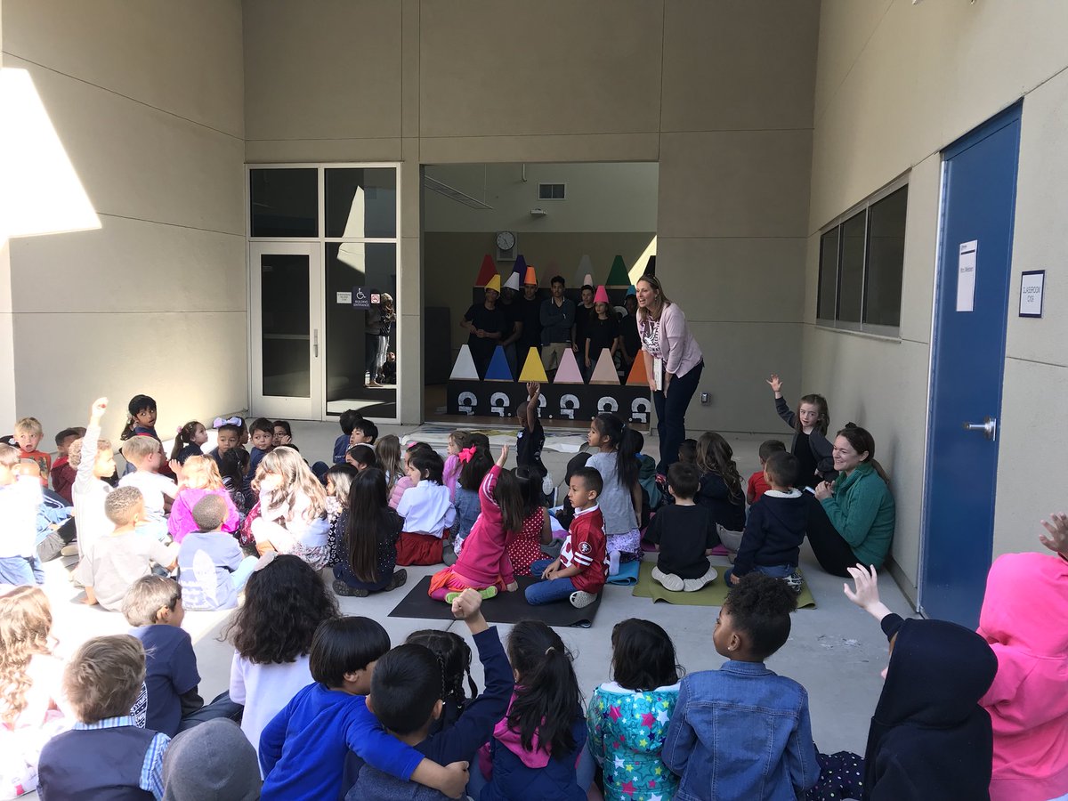 westlakecharter's tweet photo. RT @mrsblockskinder: Flexroom turned stage for a play by Natomas High students! 110 #wcskinder students & @Emily_Battin in another outdoor learning space on our #explorercampus. #westlakecharter https://t.co/1clap4T4li