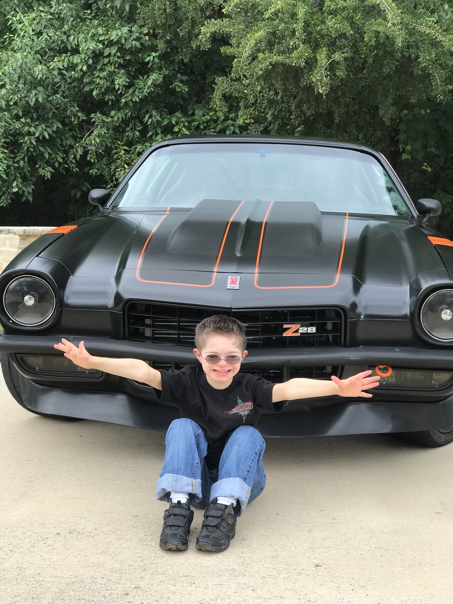 Connor's Car Show tweet media