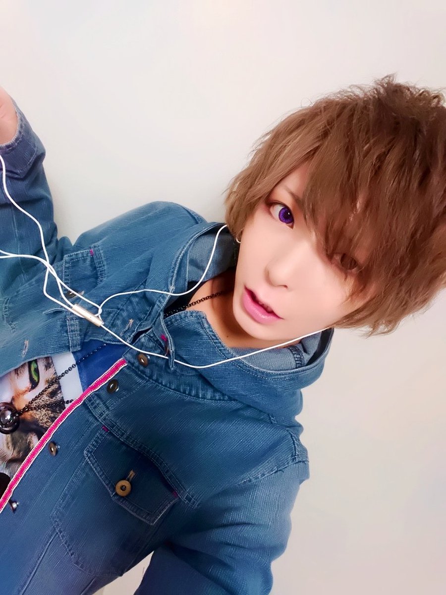 杉浦アヤカ 野球がラブチ A Twitter 今日は渋谷o Nestへまいる