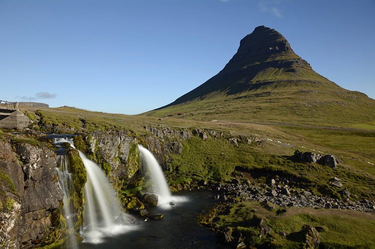 RetoxMagazine's tweet photo. Want otherworldly things to do and see in Iceland? 
https://t.co/TZv76gx60Z
#Iceland #Iceland2018 https://t.co/afaubyZR6b
