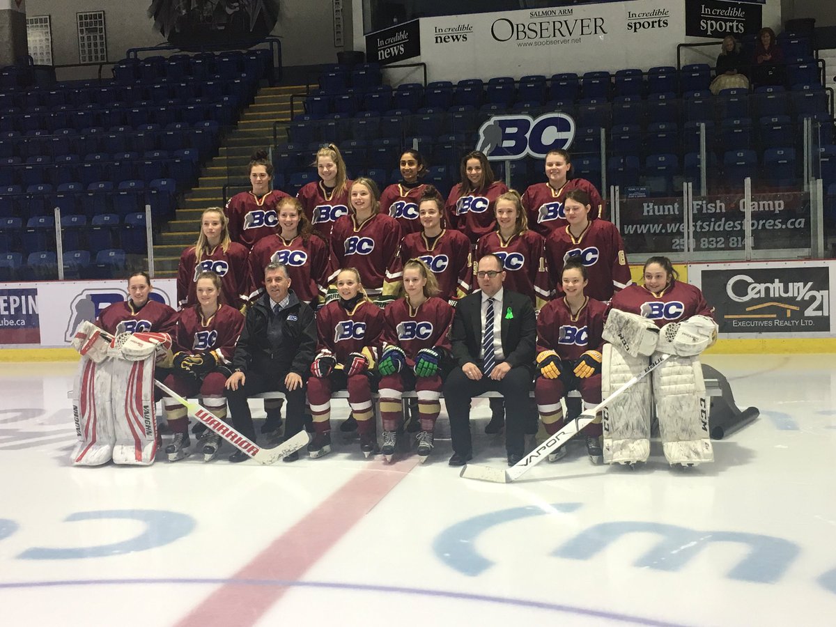 BCHockey_Female's tweet photo. Game 2 is underway! #TeamBCGreen vs #TeamBCRed https://t.co/oV1dKwECov