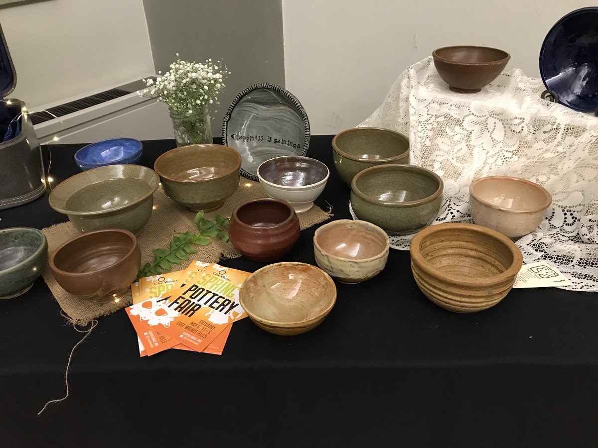 Thomas_R_Martin's tweet photo. Amazing event with @SantaMariaCincy! #HelpingOthersHelpThemselves https://t.co/qiP5pATYM6
