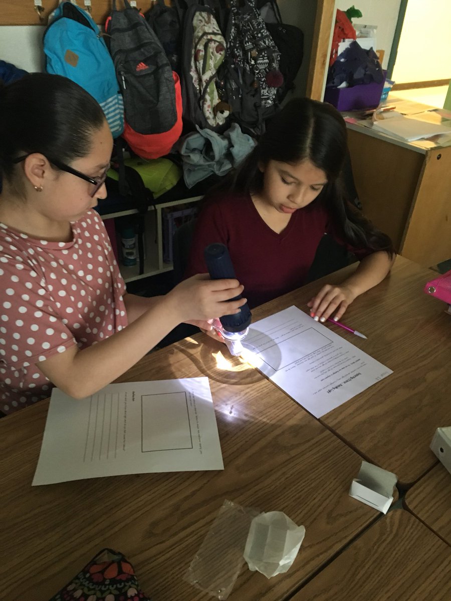 TLC5thgrade's tweet photo. Loved seeing students explore prisms and make rainbows #science #5thgrade #BRES https://t.co/PkVcnOkbeb