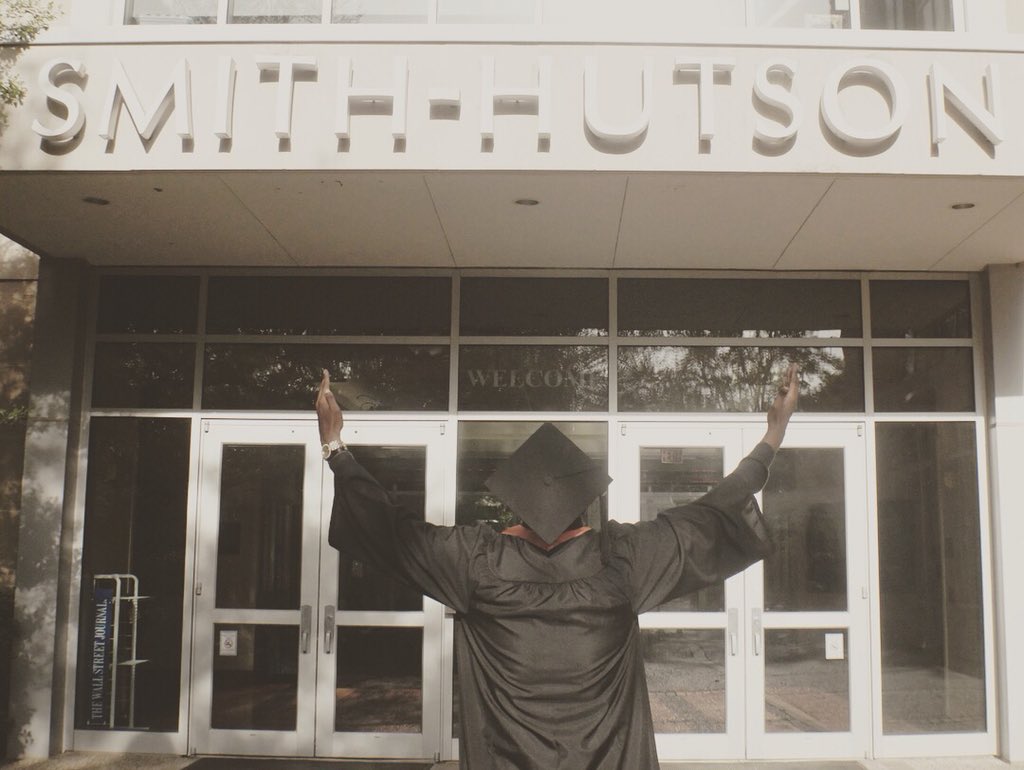 JayPattYB's tweet photo. โOn May 11th, 2018 @ 9:30am in the Johnson Coliseum, one chapter comes to an end while a brand new one beginsโ ๐๐พ๐๐๐๐
#SHSU #GradSZN #WorkoutBull https://t.co/sIUMwIDdKu
