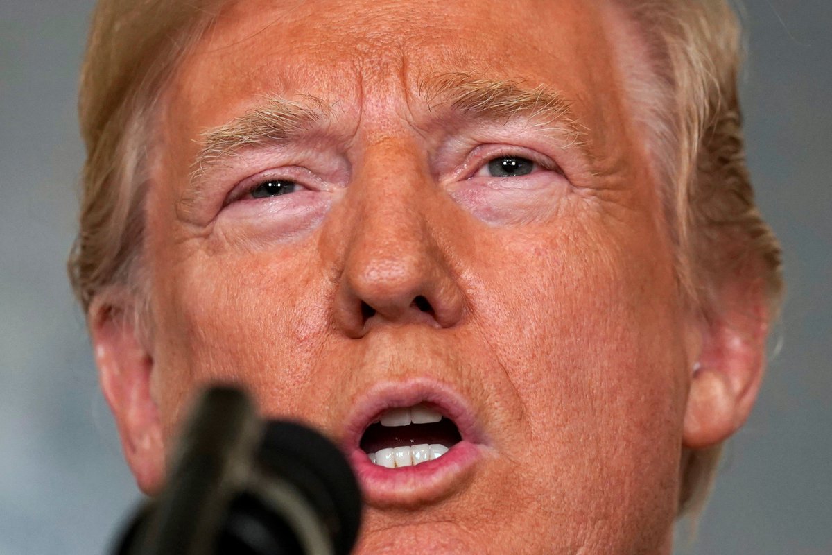 AztecaNoticias's tweet photo. "EE.UU. en coalición con Francia y Gran Bretaña lanza un ataque a instalaciones químicas en Siria". @realDonaldTrump https://t.co/kDOslXQjUl