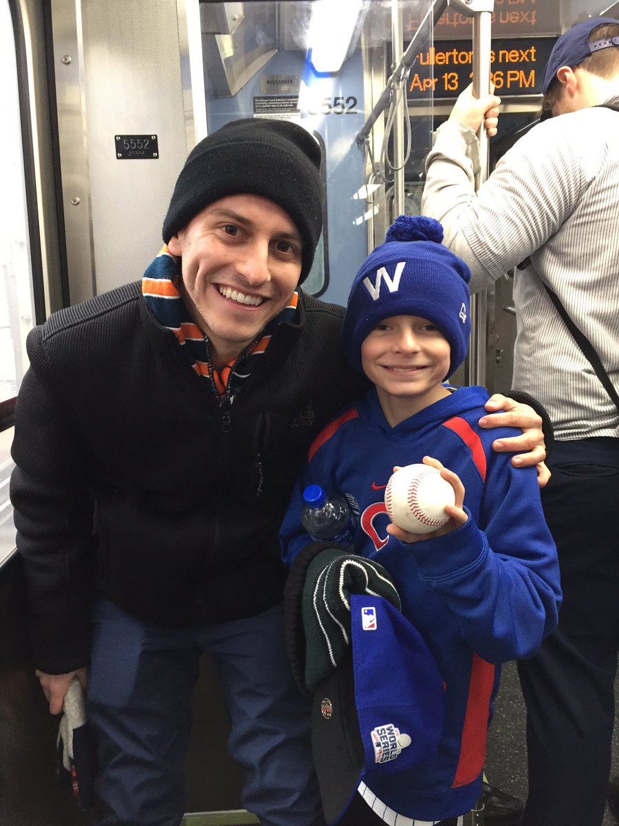 psheehan10's tweet image. guy sitting near us caught Kyle Schwarber foul ball. Left top 6th Brian was FREEZING
Waiting on the the L the guy finds us asks if we were sitting by them. yes. pulls ball out of his pocket and gives it to Brian
Totally made his day. @kschwarb12 #Everybodyin @Cubs