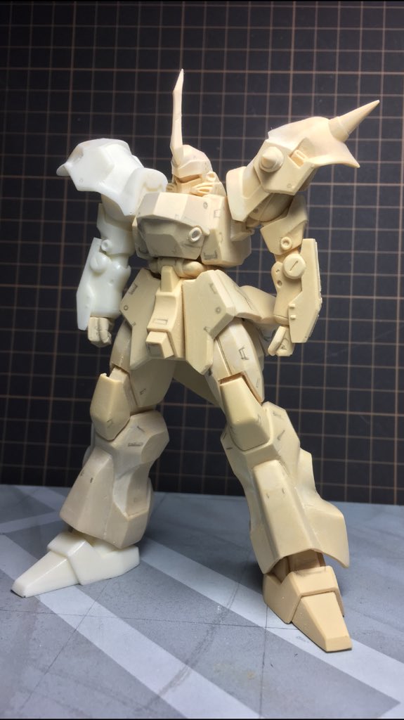 オーバーダード 新緑の季節模型 בטוויטר 有難うございます 8 ノ 試作型ケンプファーは重装甲 でポケ戦のミハイルが乗ってた1番有名なe型だけ紙装甲仕様デスねw アルコールが判断を鈍らせチョレックス チョバムアーマーアレックス の中にアレックスが居る事に