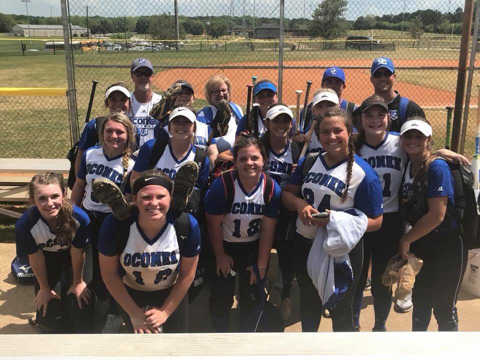 RetiredSBCoach's tweet photo. Lady Warriors slow pitch softball headed to the Elite 8 after wins over Twiggs Co. and Charlton Co. Proud of these young ladies! Been a fun first season. https://t.co/Uv4Lwx91TP