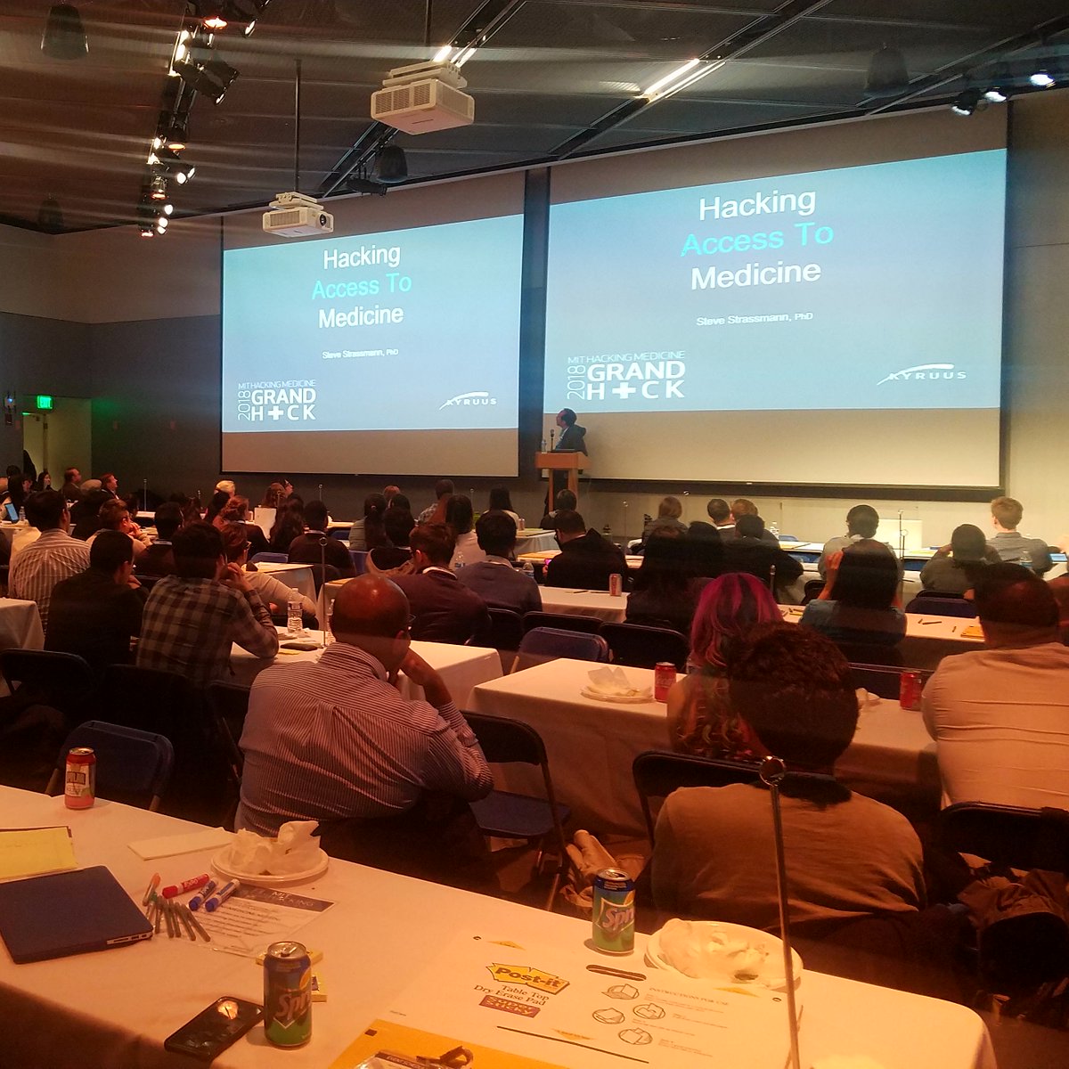 mithackmed's tweet photo. Problem pitching has begun! We are hearing some really novel ideas in both our #ConnectedHealth and #GlobalPublicHealth tracks here at #GrandHack2018 https://t.co/P8RgJIzo7b