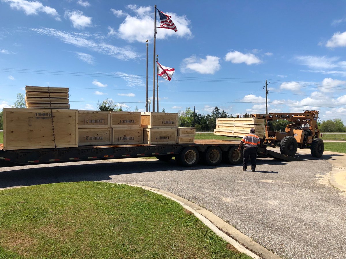 MakingAlabama's tweet photo. What’s that??? Oh just #MakingAlabama heading to it’s next stop @wallacestate in #CullmanCounty To get more details on the opening and the #bicentennial traveling exhibit’s other stops visit the link in our bio! #LoveAL #DiscoverAL #SweetHomeAlabama #Alabama200 #AlabamaHistory https://t.co/ZVctaQuv9f