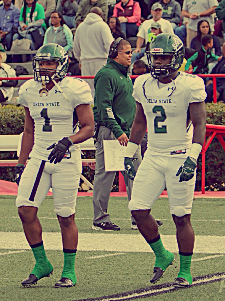 Number2_DaTruth's tweet photo. Happy To My Boy @KameronLive ! JordanYear23‼️ Iknooo you and yo family turning up right now ‼️ #BestInTheSouth #WeOnThem 1’s &amp; 2’s 🗣 #Peanut https://t.co/lHSaq07NkT