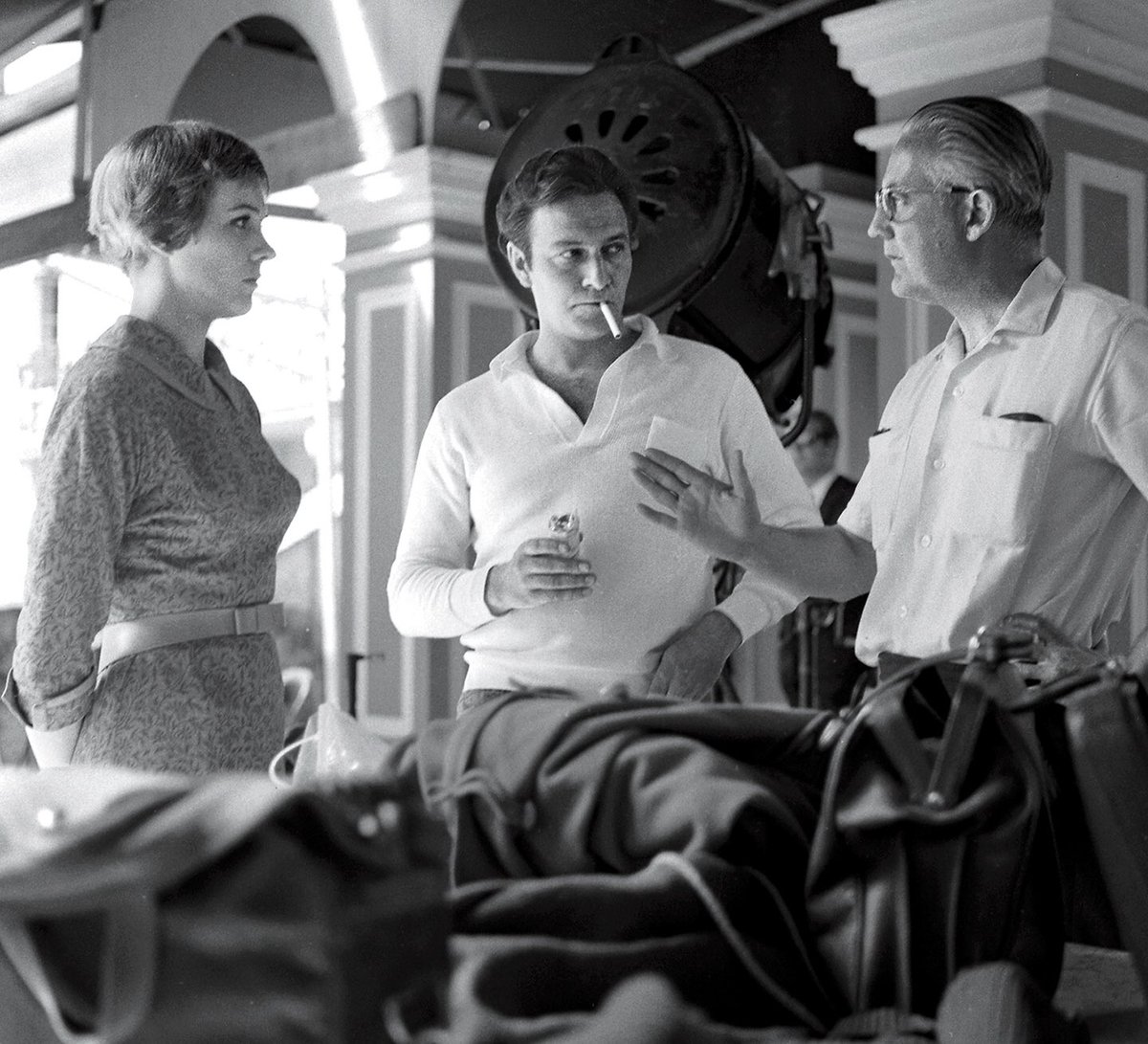 Dominique Lessing on Twitter: "Robert Wise directing Julie Andrews ...