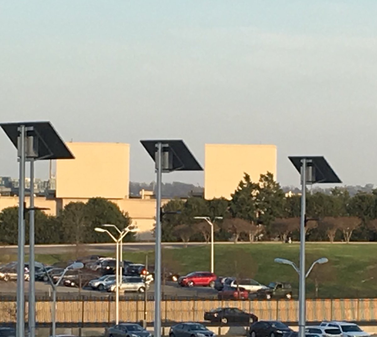 HansNichols's tweet photo. For operational security, I didn’t post tonight’s Pentagon Press Parking Index ...but at 18:50, the #PPPI was flashing red. Syria strikes two hours later. https://t.co/KKeu2t9OY9