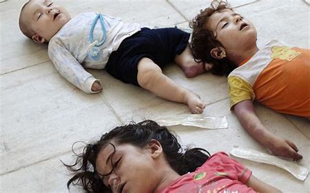 deeg25's tweet photo. These kids #LivesMattered. #NeverAgain
#SyriaStrikes #ChemicalAttack -Damascus #Trump https://t.co/vsFChoUh0N