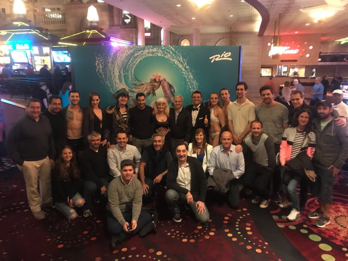 newslinereport's tweet photo. En el cierre de @NABShow, y como desde hace 10 años, @IPLUSB invitó a clientes y amigos a un espectacular show en el Rio https://t.co/1taeLWyxq2