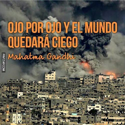 adrisgame's tweet photo. Otra vez y otra vez! El dolor del mundo se concentra en Siria. El pueblo Sirio pone sus muertos... Tantos! Trump ataca a Siria, Putin responderá y suenan trompetas de guerra mundial #USAttacksSyria #OraPorElMundo #PrayForSyria #PrayForTheWorld #OraPorSiria 😞 https://t.co/SLSo5RdPjq