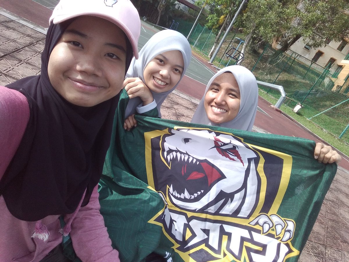 faaminho's tweet photo. #ICTrex #Rawrr https://t.co/W6lY4Fc7MQ