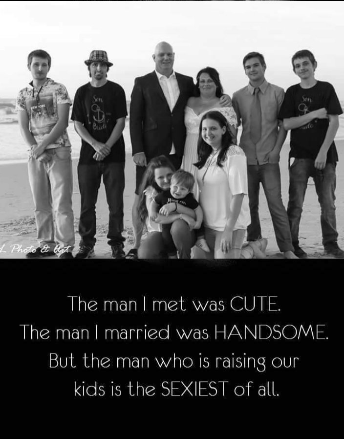 Funmammasa1's tweet photo. #family
#partner
#love https://t.co/AAacl8MOp1