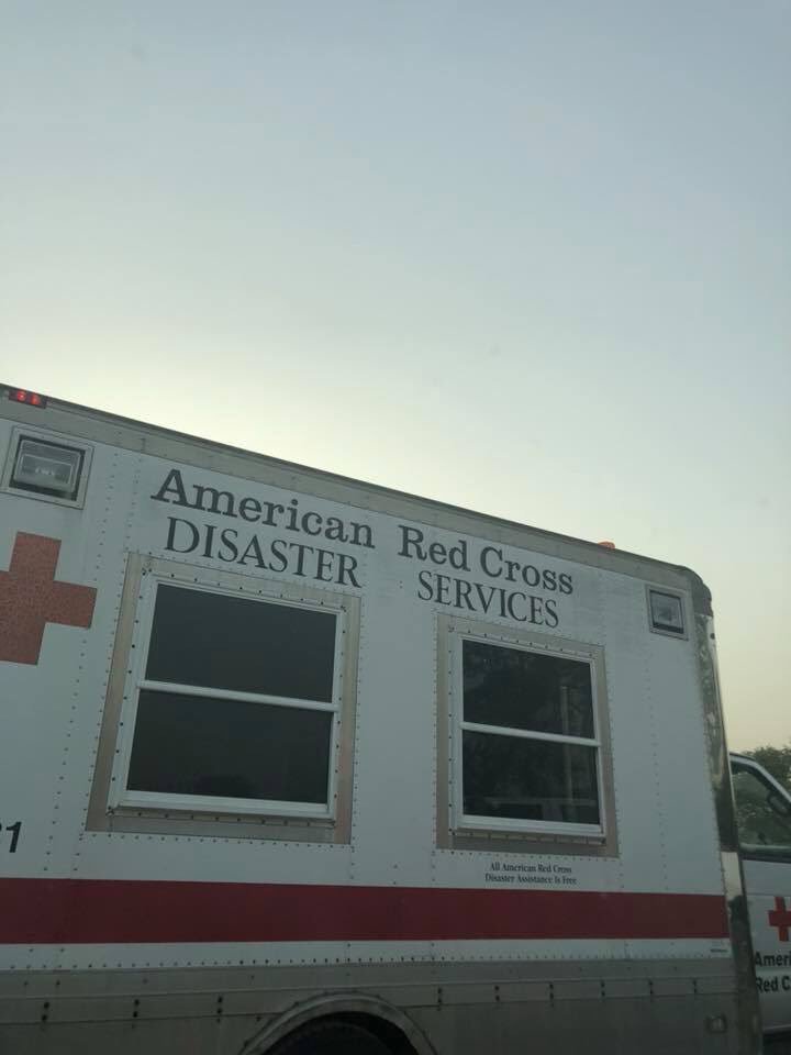 FOX15Abilene's tweet photo. GRASS FIRE update from Hawley, Tx: Our @eresendiztv is on the scene, make sure to tune in tonight at 10 for updates #335fire #txfire https://t.co/AQ1N7xTgfS