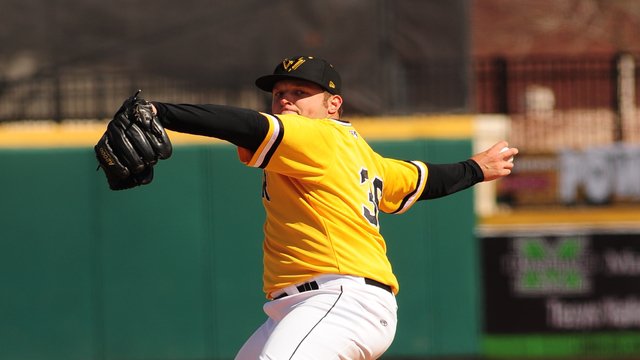 dirtybirdscwv's tweet photo. We claim game two 6-4 on Friday evening in Hickory!
+Oneil Cruz: 2HR, career-high 4 RBI
+@GR_Wallace15: 6IP, 3ER, 0BB, 5K, Win, Quality Start
+Evan Piechota: 3IP, Save
#PowerUp #FirstRoadWin https://t.co/AelRkBVuAa