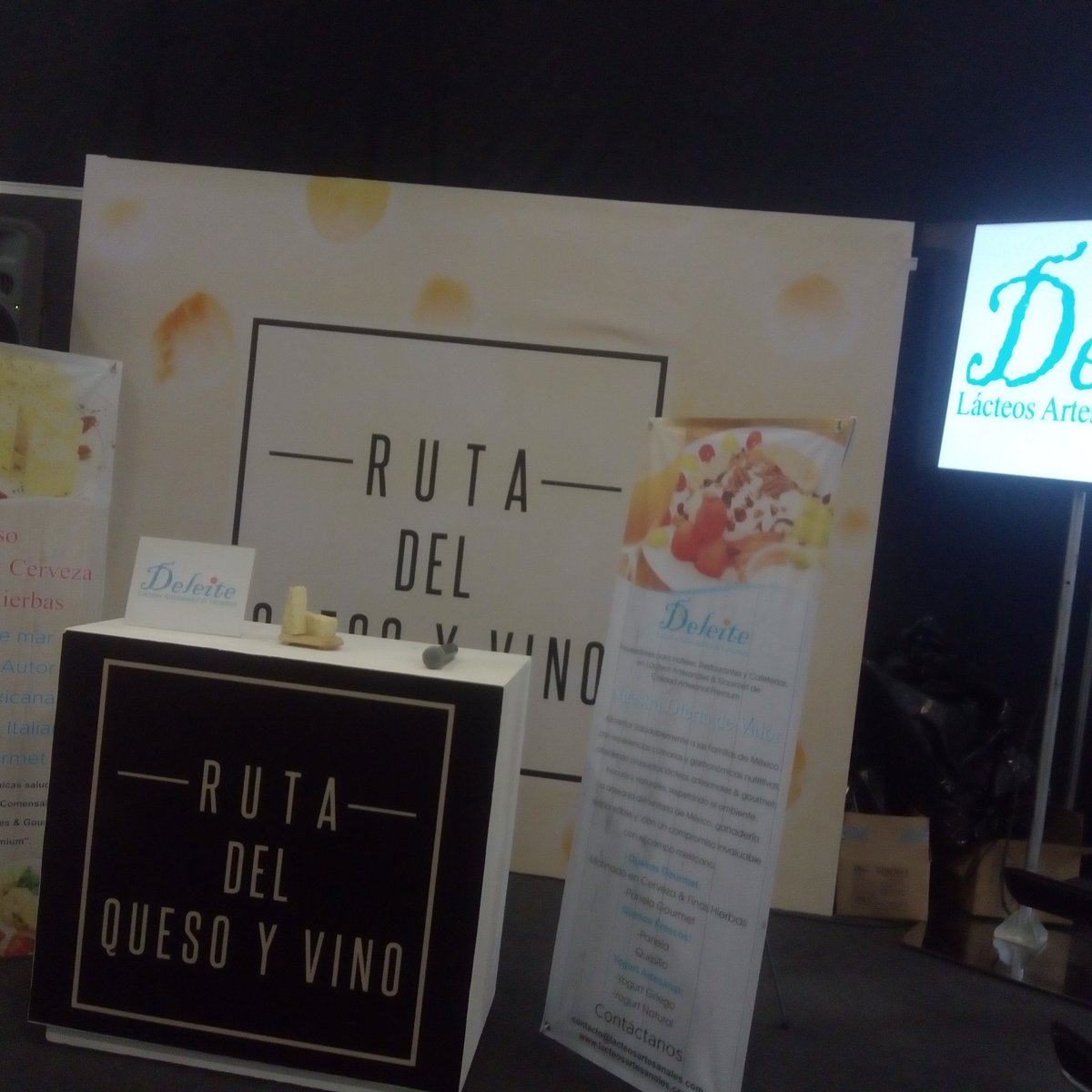 CavaDeleite's tweet photo. Último día de Expo #SirhaMexico  #ProveedorHoReCa https://t.co/gPc9BcMML8