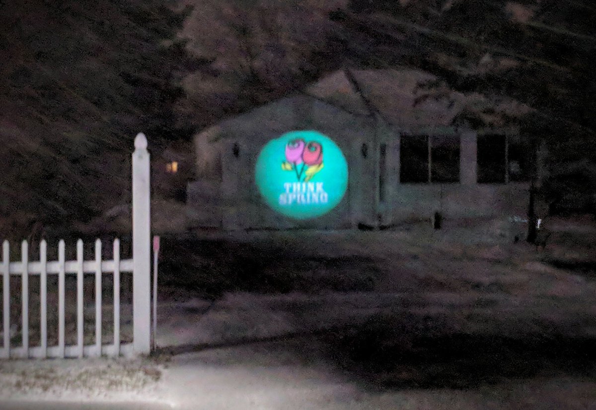 snnotch's tweet photo. @ian_leonard Saw this tonight 😂 #ThinkSpring https://t.co/kzncG1YXBk