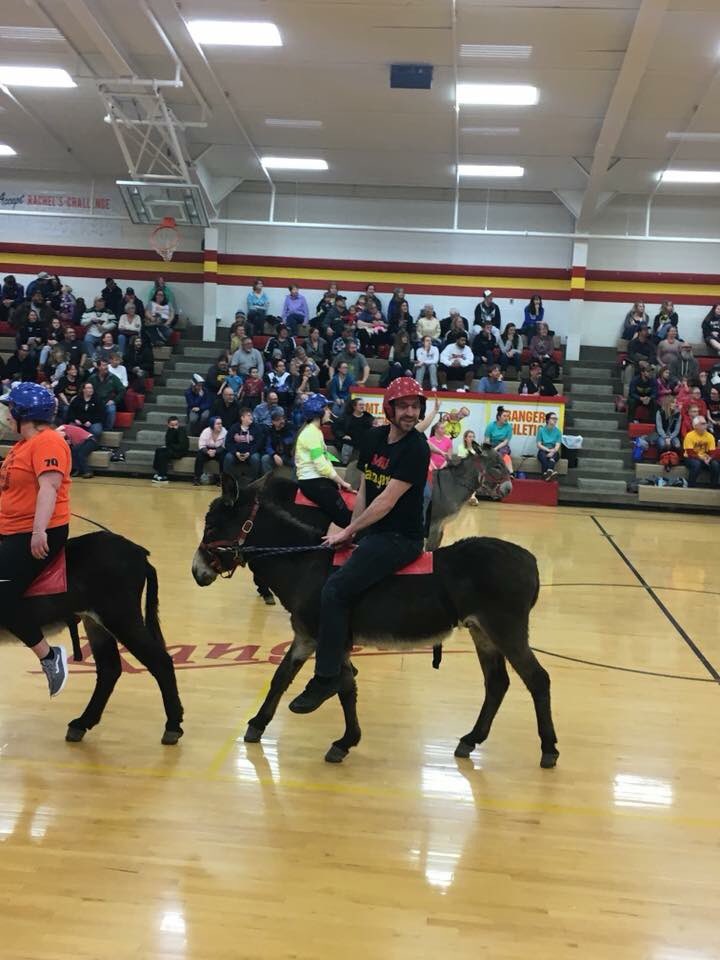 Mibstudco's tweet photo. Hilarious students vs. staff games of donkey basketball at MI-B!!! 🐴🏀🤣 https://t.co/aYpO9XGlv2