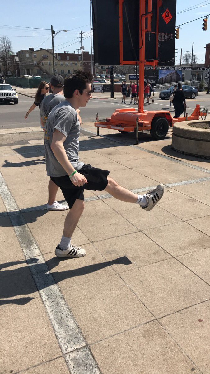 Alpha Kappa Lambda tweet media