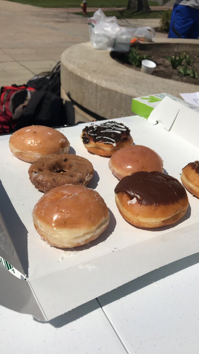 Alpha Kappa Lambda tweet media