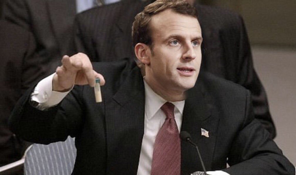nationafr's tweet photo. Macron a donc décidé de se joindre aux États-Unis pour frapper le régime d’Assad, sans aucune preuve. En plus de tuer des civils innocents, c'est là un immense cadeau qui est fait aux groupes terroristes qui en profitent déjà pour reprendre le dessus sur l'armée syrienne. #Syrie https://t.co/gloCMHRcR6