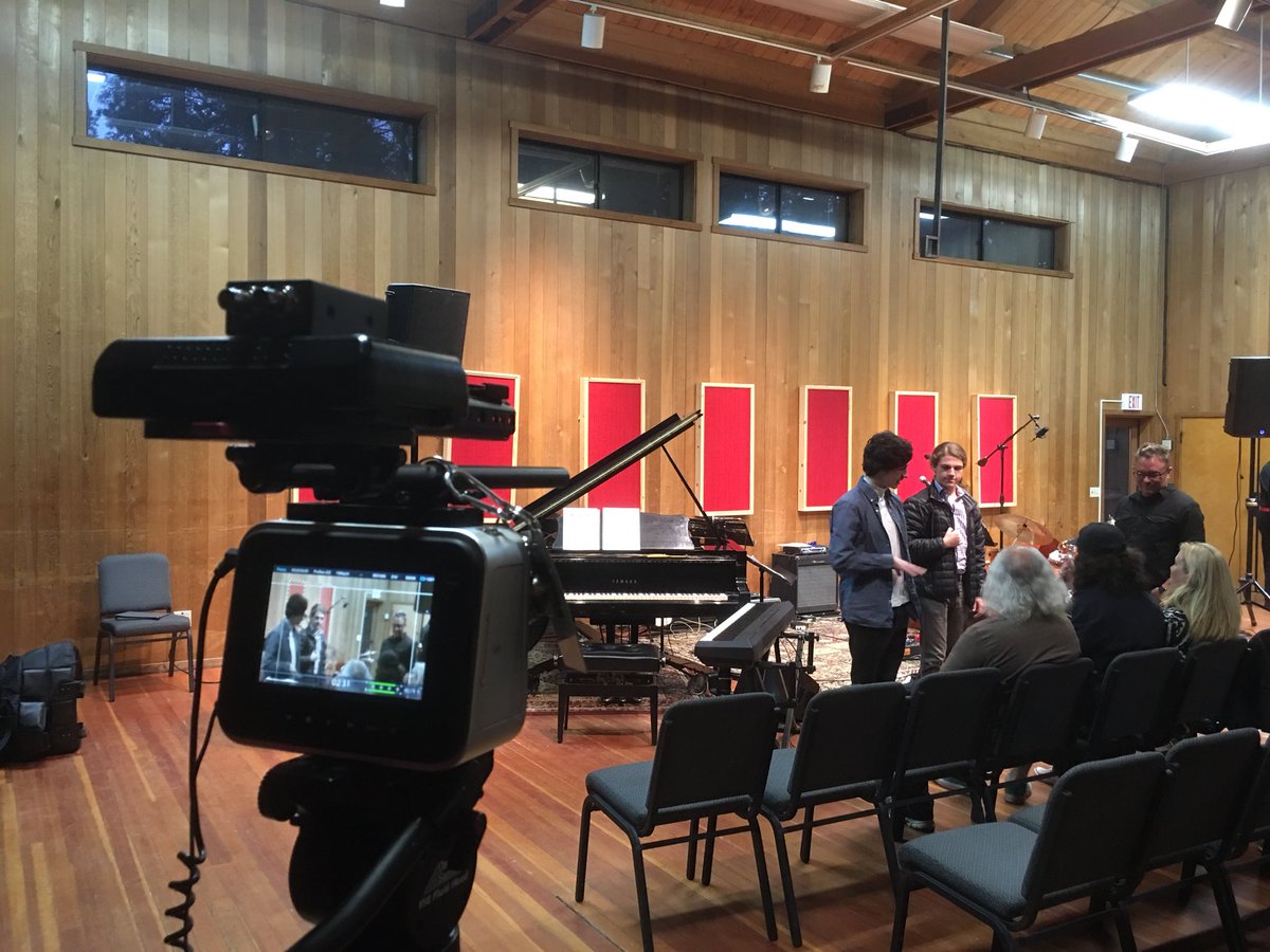 JResaurus's tweet image. Odd jobs