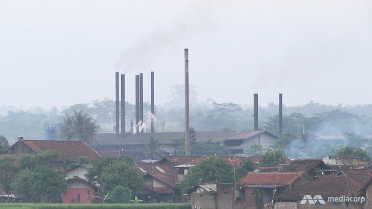 ChannelNewsAsia's tweet photo. In pictures: Can the tide be turned against the pollution flooding one of Indonesia’s – and maybe the world’s – most polluted rivers?
https://t.co/255gggtqLF https://t.co/IYJYN7FnQ6