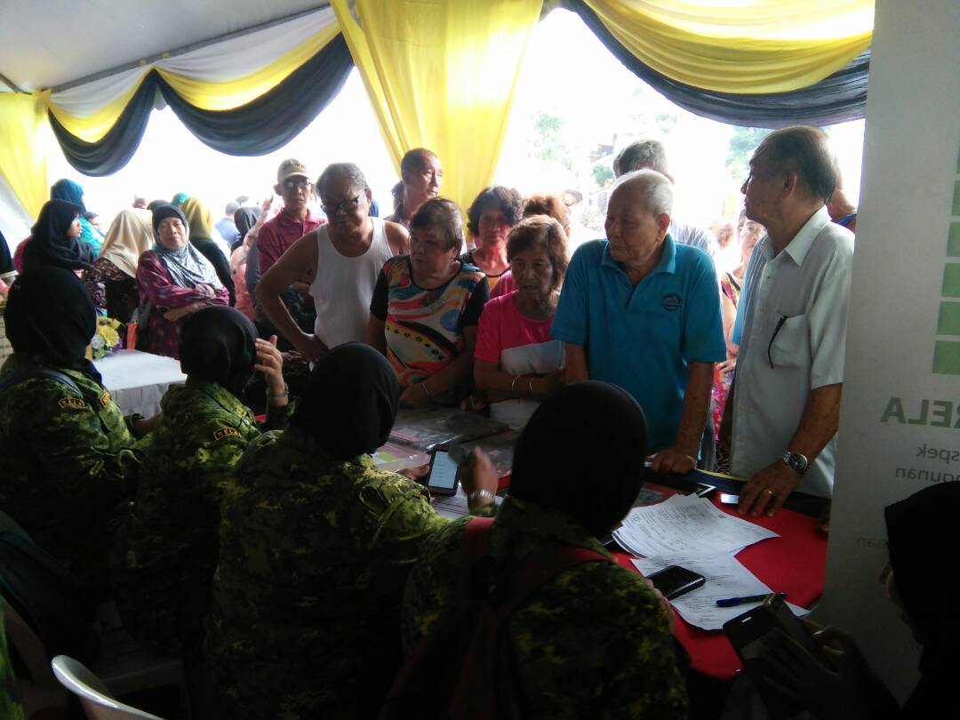 relamalaysia's tweet photo. Jom beramai-ramai hadir Sambutan HUT46 RELA Peringkat Negeri Perak pada hari ni. Boleh daftar ahli RELA baharu di sini.
#HUT46RELAPERAK
#RELASetia4Negaraku 
#SetiaBerbakti https://t.co/XZTrSNxfvG
