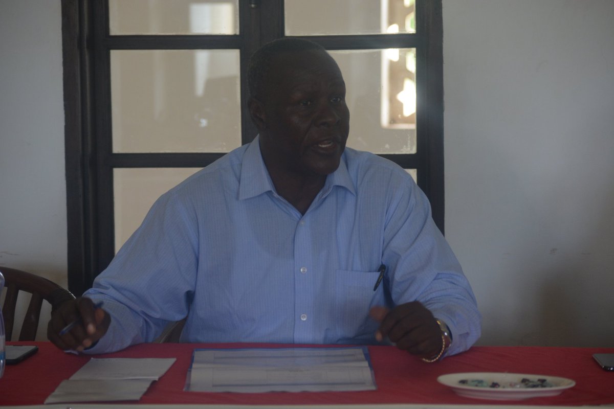 SenCommitteeKE's tweet photo. Earlier, the Clerk of the Senate, Mr. Jeremiah Nyegenye gave his key note address at the induction workshop for the ICT Committee chaired by Baringo Senator Gideon Moi @MoiGideon at the Swahili Beach Hotel, Diani. https://t.co/qkxheg6i7p
