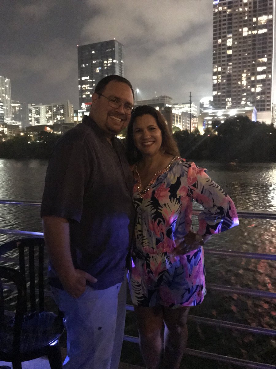 JayCocoFL's tweet photo. Great kick-off to the #GettingShetty weekend! #OrlandoCrew #AustinBats 

@ltsmith001 @FSAustin https://t.co/L9oCguG4Lg