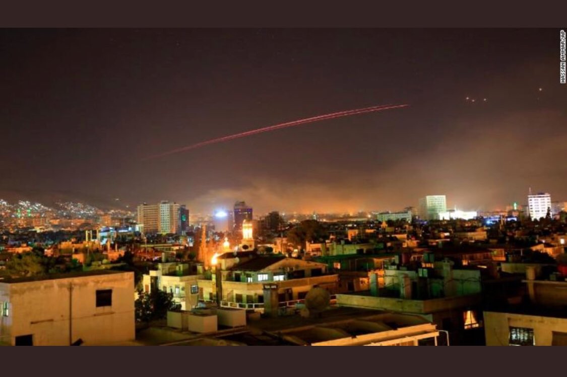 megazolano's tweet photo. Que Piensas de lo que está haciendo Donald Trump con Siria ? #Damasco #Siria https://t.co/NXK2tbWR7q