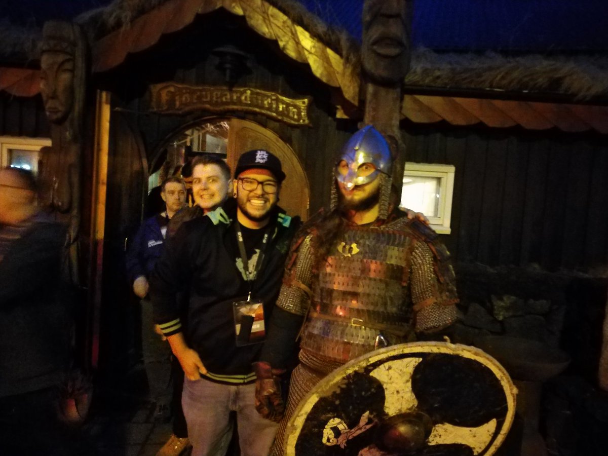 Ceddonis's tweet image. #FanFest2018 #ccp #evefanfest #eve #pubcrawl