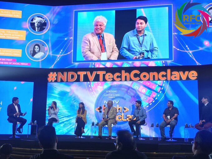 Ramya_FC's tweet photo. EXCLUSIVE : Youth Icon @divyaspandana from #NDTVTechConclave ! 

#RamyaFC https://t.co/fyn6GA4VRN